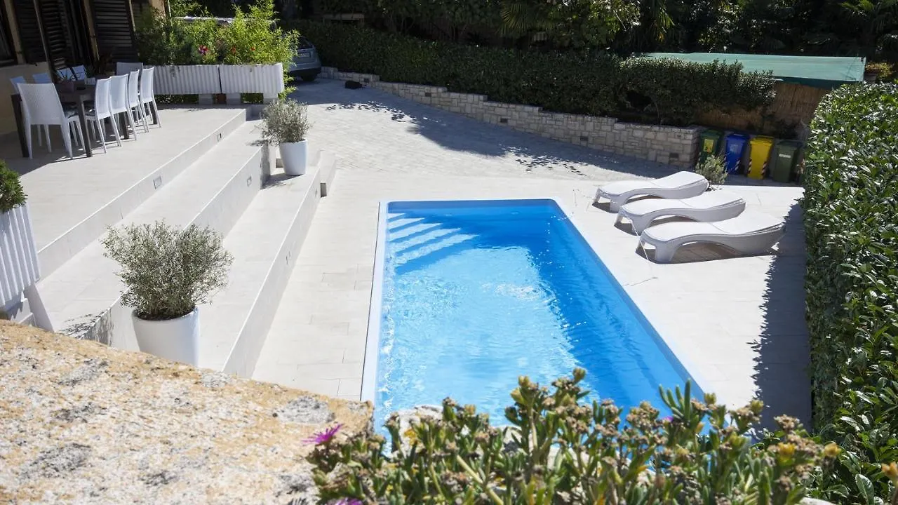 House Marcone - Pool Apartman Rovinj